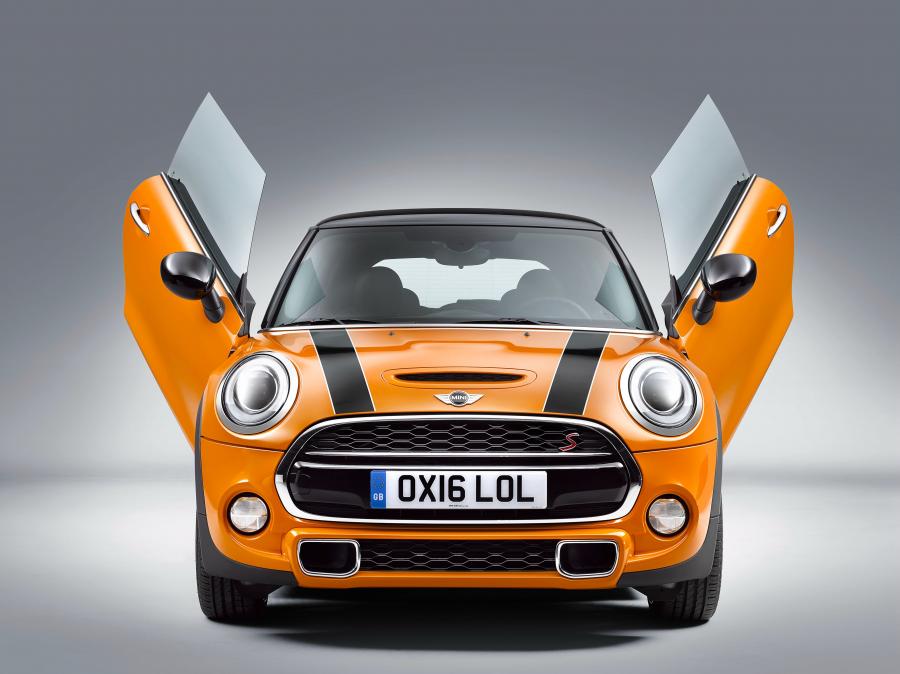  Mini Cooper S Scissor Doors 2016 года  (фото 7 из 8)